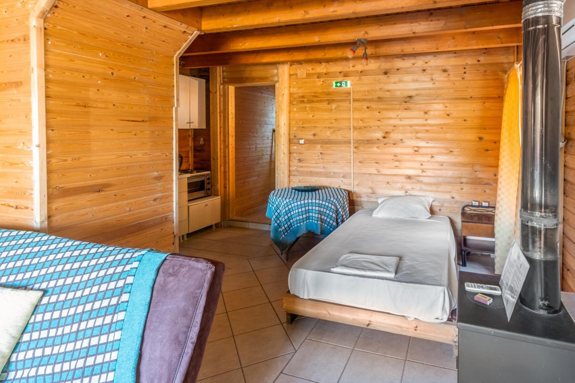 Zeus-Village Οικισμός Φινλανδικών Chalet Με Πισίνες & Γυμναστήριο Molos  エクステリア 写真