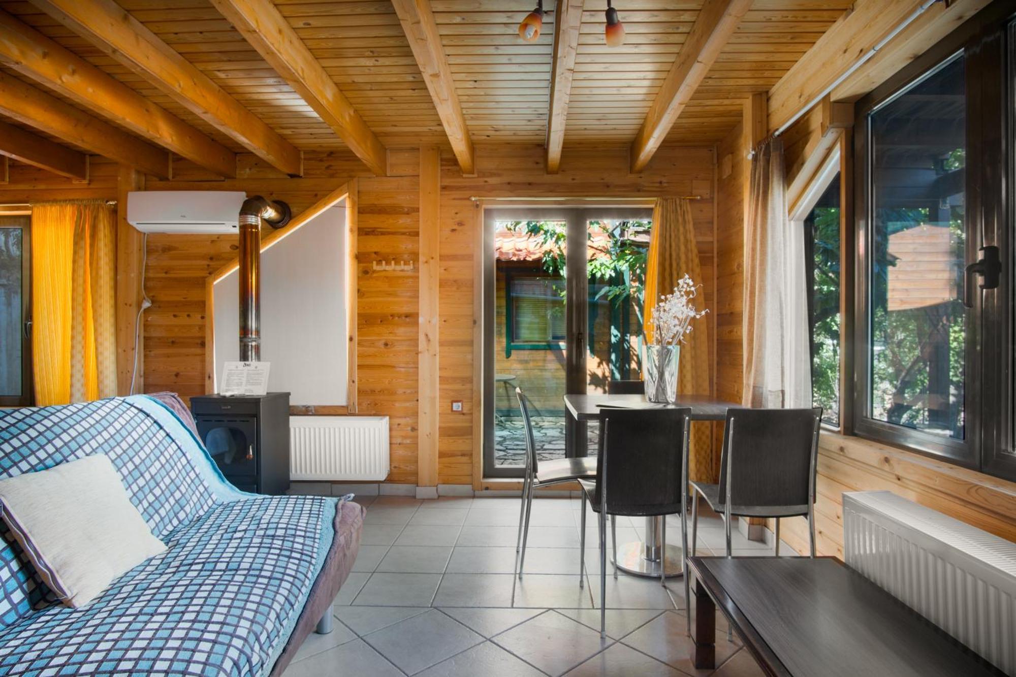 Zeus-Village Οικισμός Φινλανδικών Chalet Με Πισίνες & Γυμναστήριο Molos  エクステリア 写真