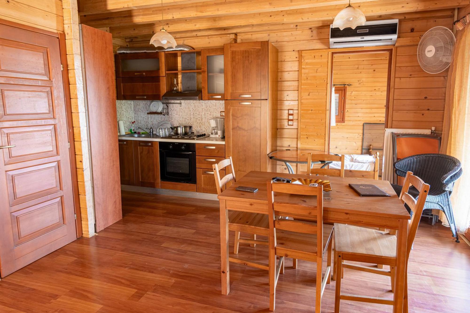 Zeus-Village Οικισμός Φινλανδικών Chalet Με Πισίνες & Γυμναστήριο Molos  エクステリア 写真